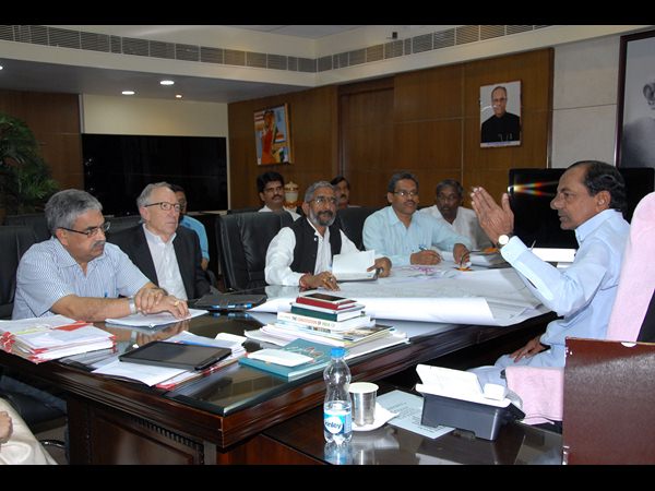  మెట్రో రైలుపై సమీక్ష