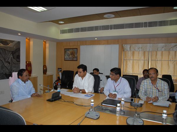  మెట్రో రైలుపై సమీక్ష