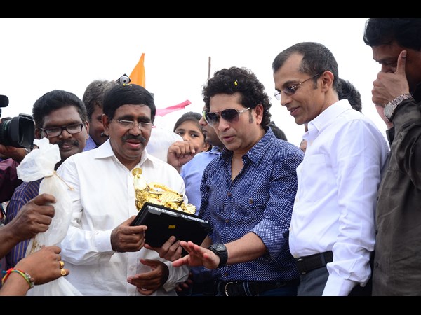 సచిన్ టెండుల్కర్