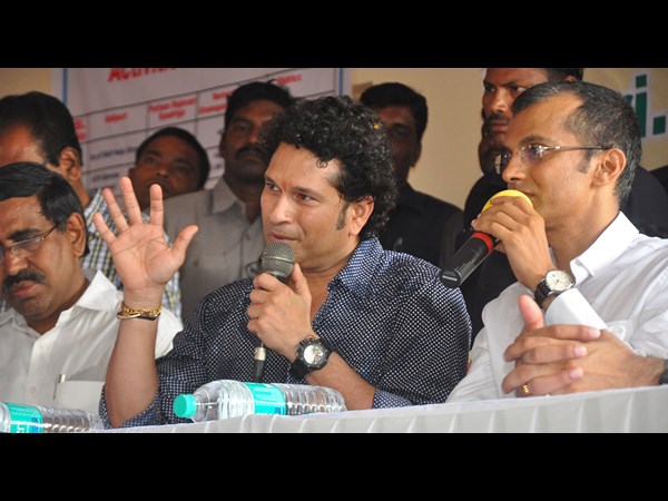 సచిన్ టెండుల్కర్