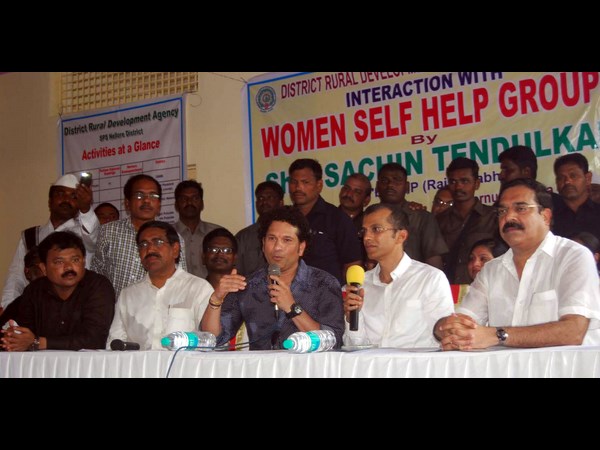  సచిన్ టెండుల్కర్