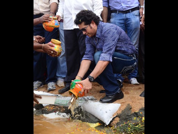 సచిన్ టెండుల్కర్