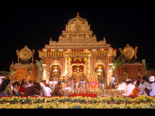  శ్రీవారి కల్యాణోత్సవంలో సీఎం కేసీఆర్