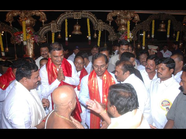  శ్రీవారి కల్యాణోత్సవంలో సీఎం కేసీఆర్