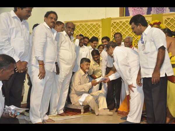  చంద్రబాబు