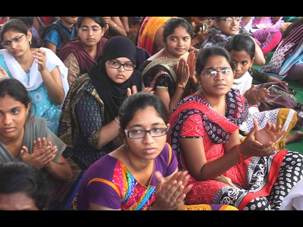 50వ రోజుకి చేరిన జూడాల ఆందోళన