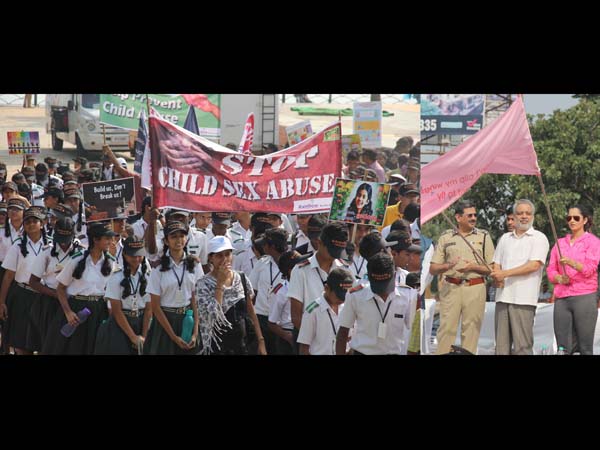 నెక్లస్ రోడ్‌లో సానియా మిర్జా సందడి