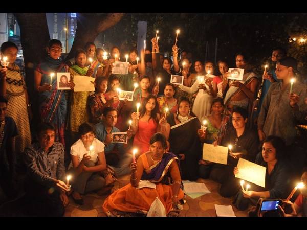  సమాన హక్కుల కోసం హిజ్రాలు