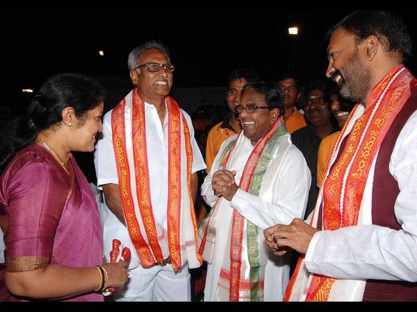 దగ్గుబాటి దంపతులు