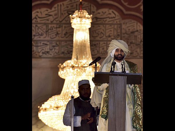 14వ షాహీ ఇమాంగా బుఖారీ తనయుడు షాబాన్‌