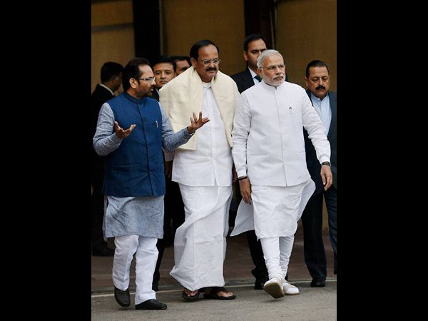  సభ సజావుగా.. పార్లమెంట్‌లో ప్రధాని మోడీ 