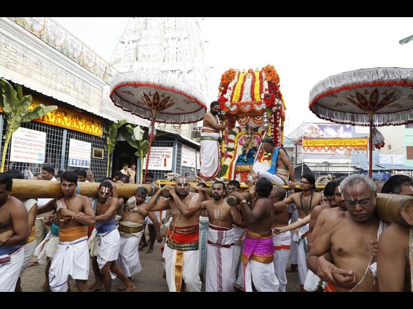 అమ్మవారి వైభవం