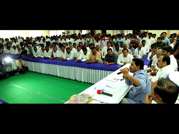 వైయస్ జగన్