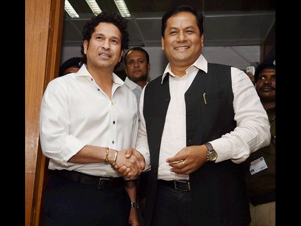 కేంద్రమంత్రితో సచిన్ కేంద్రమంత్రితో సచిన్