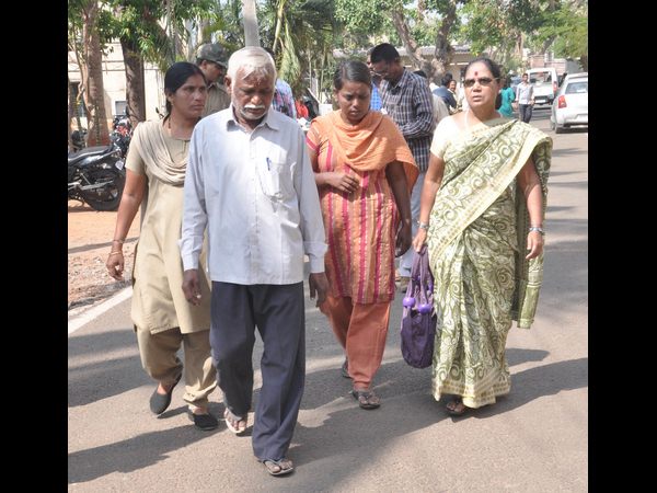 బాధితులు