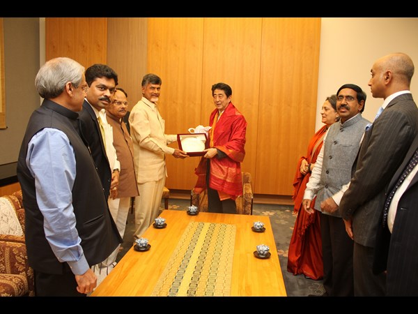 ప్రధానితో బాబు