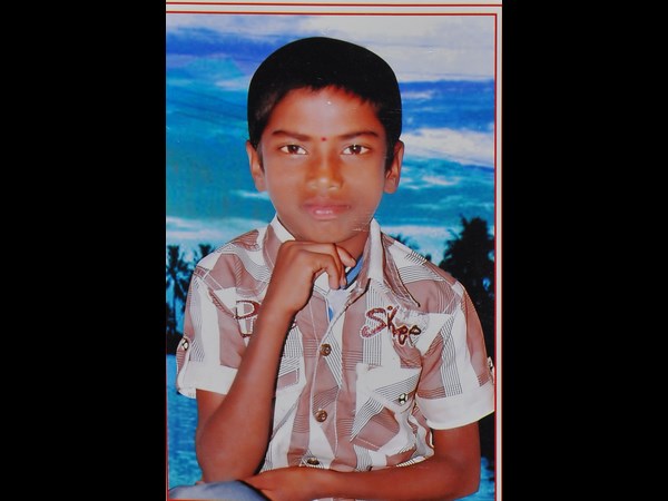 మృతదేహం వెలికితీత..