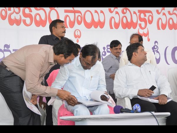  గజ్వెల్‌లో కేసీఆర్