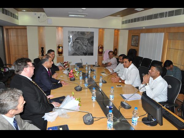  కేటీఆర్‌తో అమెరికా బృందం