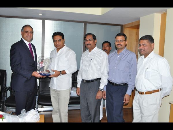  కేటీఆర్‌తో అమెరికా బృందం