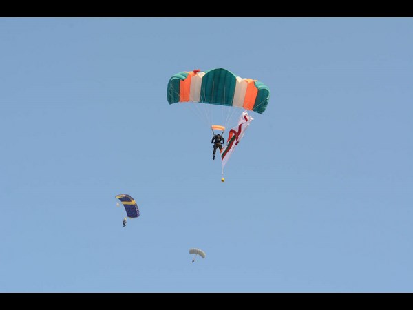 అబ్బురపరచిన నేవీ డే రిహార్సల్స్‌