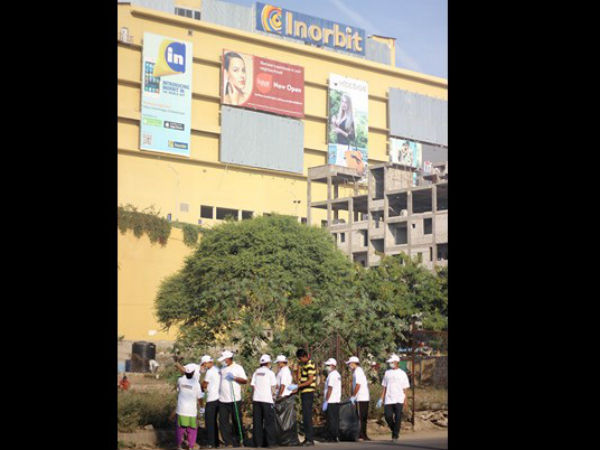 ఇన్ఆర్బిట్ మాల్లో స్వచ్ఛ భారత్ ఇన్ఆర్బిట్ మాల్లో స్వచ్ఛ భారత్