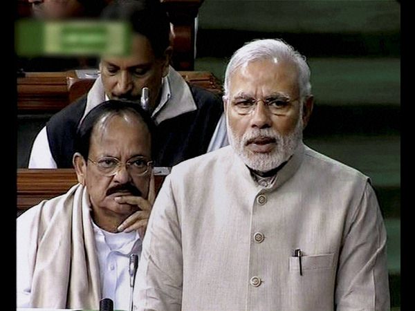  మూతికి నల్లగుడ్డతో ప్రతిపక్ష ఎంపీలు