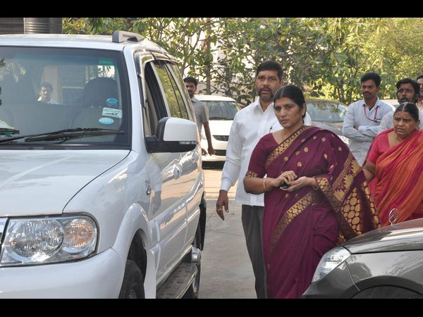 లక్ష్మీ పార్వతి లక్ష్మీ పార్వతి