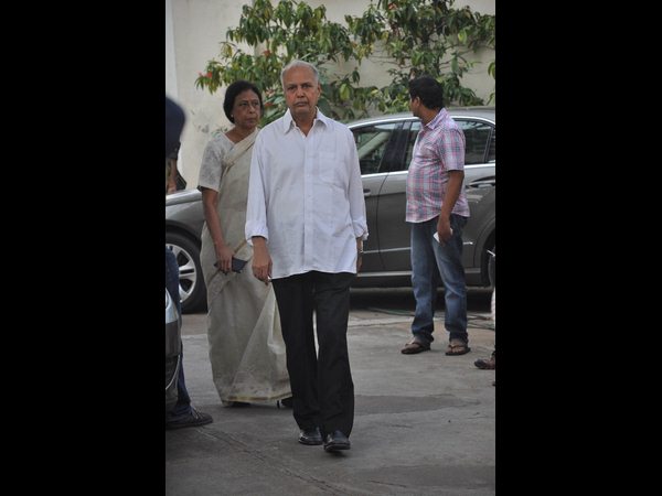 కుటుంబ సభ్యులు కుటుంబ సభ్యులు