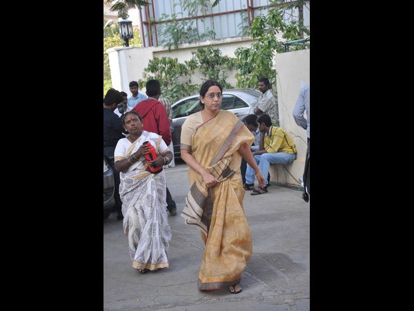 కుటుంబ సభ్యులు కుటుంబ సభ్యులు