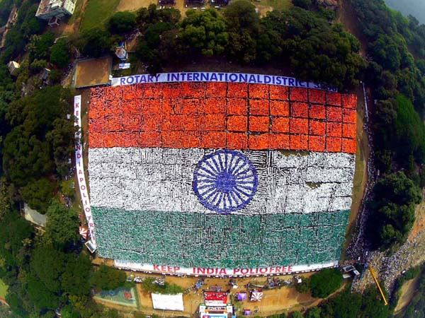 India sets new world record for largest human flag India sets new world record for largest human flag