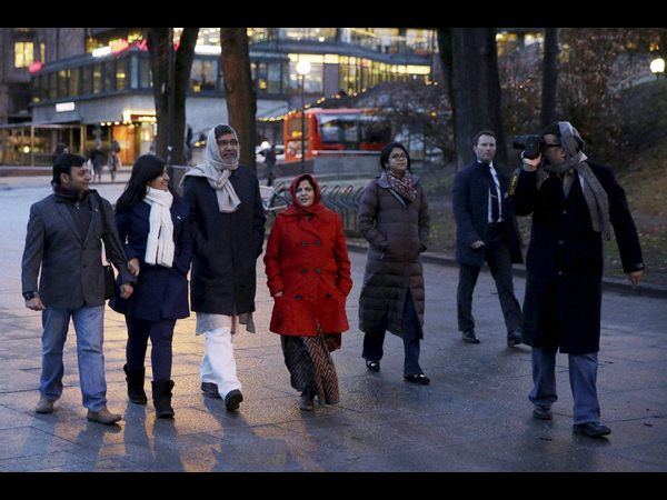  నోబెల్ శాంతి బహుమతి సమావేశంలో పాల్గొన్న సత్యార్థి, మలాలా