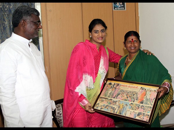 షర్మిల