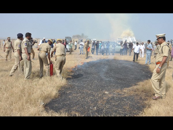 కెసిఆర్ 