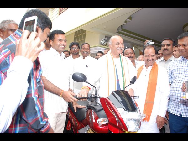 ప్రవీణ్ తొగాడియా ప్రవీణ్ తొగాడియా