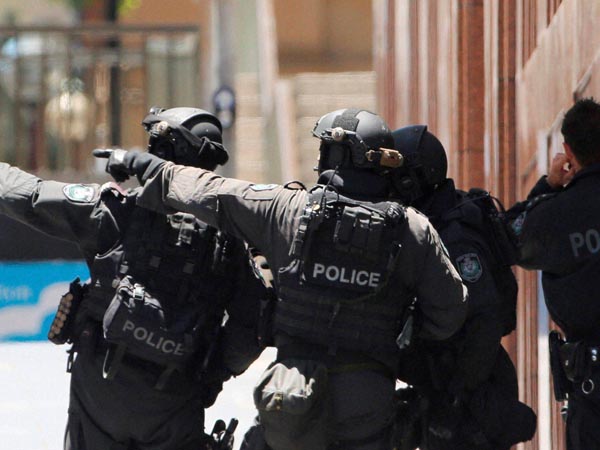 భద్రతా సిబ్బంది భద్రతా సిబ్బంది