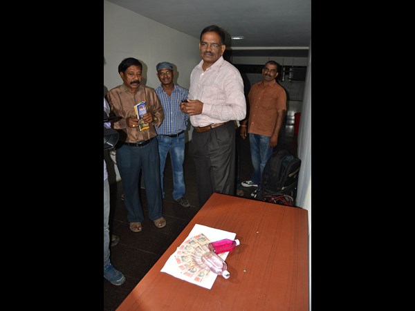 ఏసీబీకి చిక్కిన జీవీఎంసీ ఐటీ అధికారి