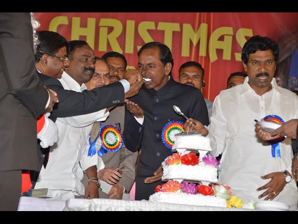 కేసీఆర్