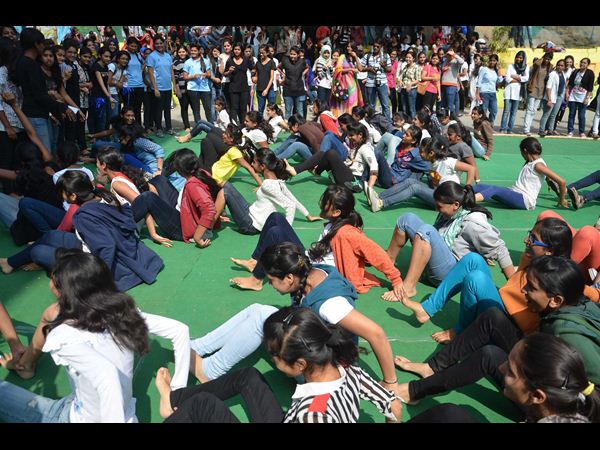 విల్లా ఫెస్ట్