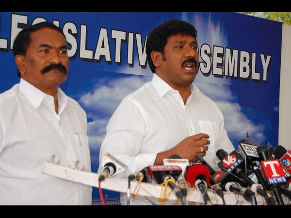 వైసీపీ