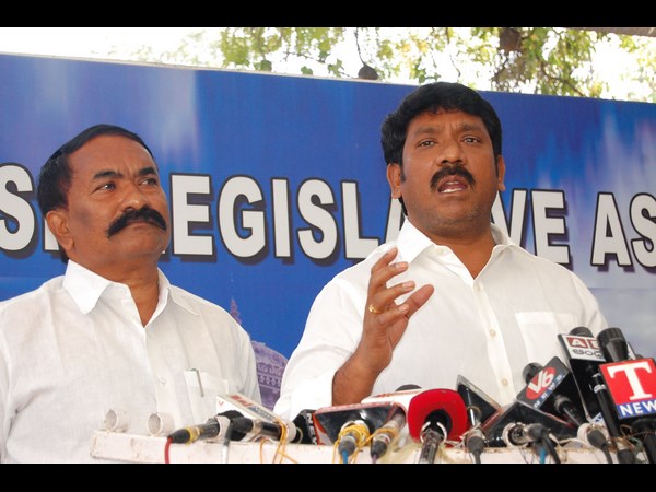 వైసీపీ