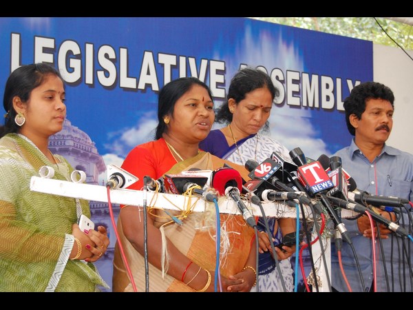 వైసీపీ