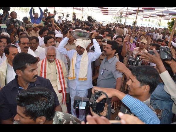 మల్లన్న సేవలో..