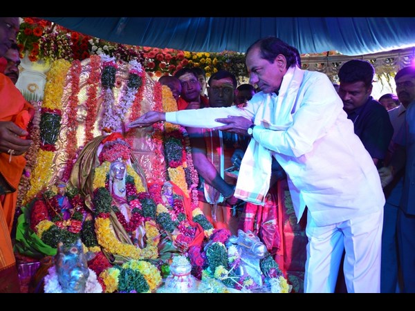 మల్లన్న సేవలో..
