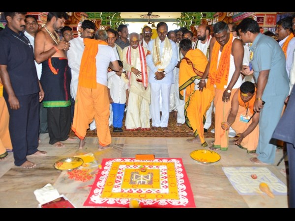 మల్లన్న సేవలో..