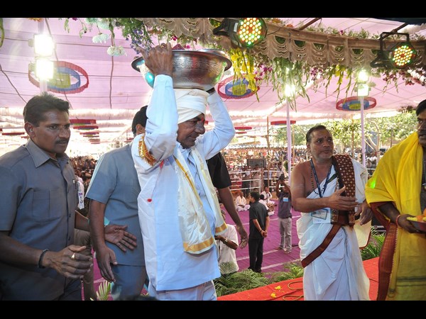 మల్లన్న సేవలో..