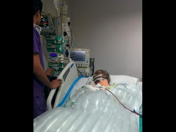 చికిత్స పొందుతూ..