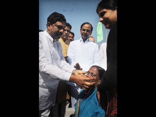 కేసీఆర్