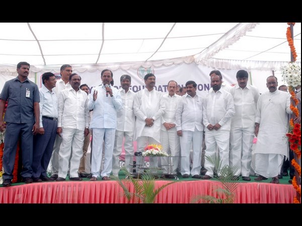 కెసిఆర్
