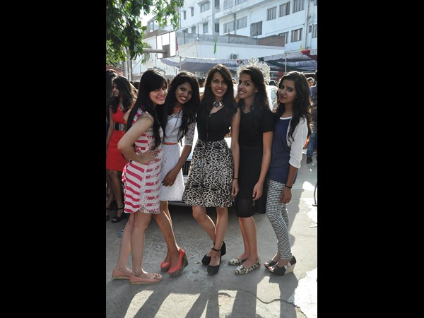 విల్లా ఫెస్ట్